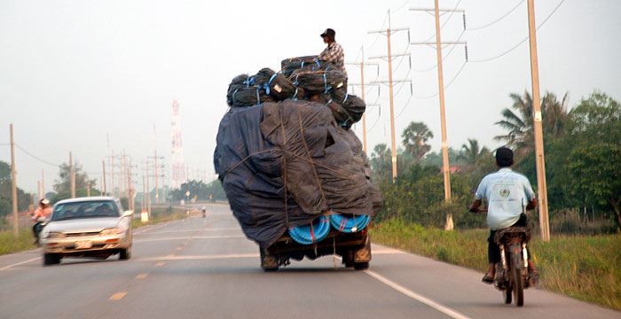 Transport autem v Kambodži